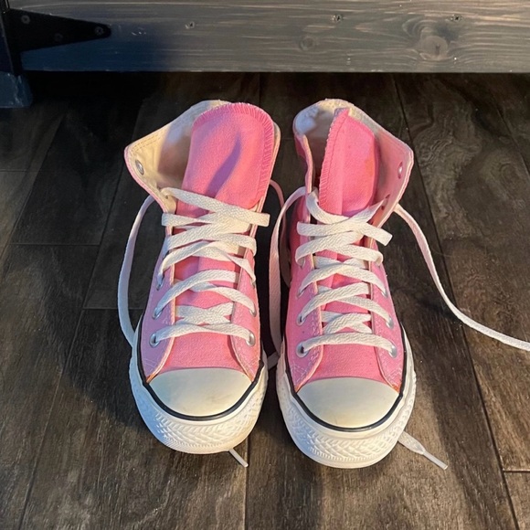 Converse Classic Pink Canvas High-Tops - Picture 2 of 6
